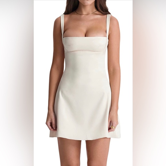 NWT (XS) Silky Satin Y2k Empire A-Line Mini Dress Cream Off-White Ivory - Picture 1 of 7